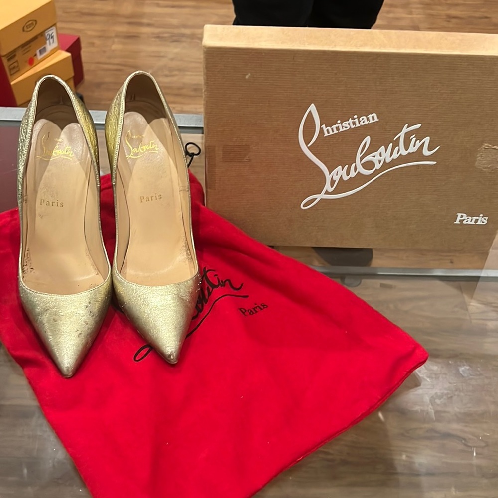 Christian Louboutin Size 38 Heels Nappa Pepite
